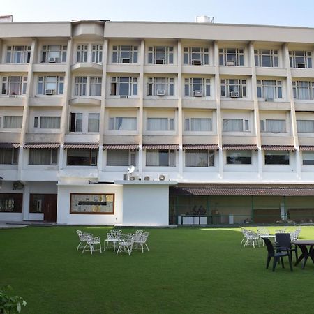 Hotel Ambica Katra מראה חיצוני תמונה