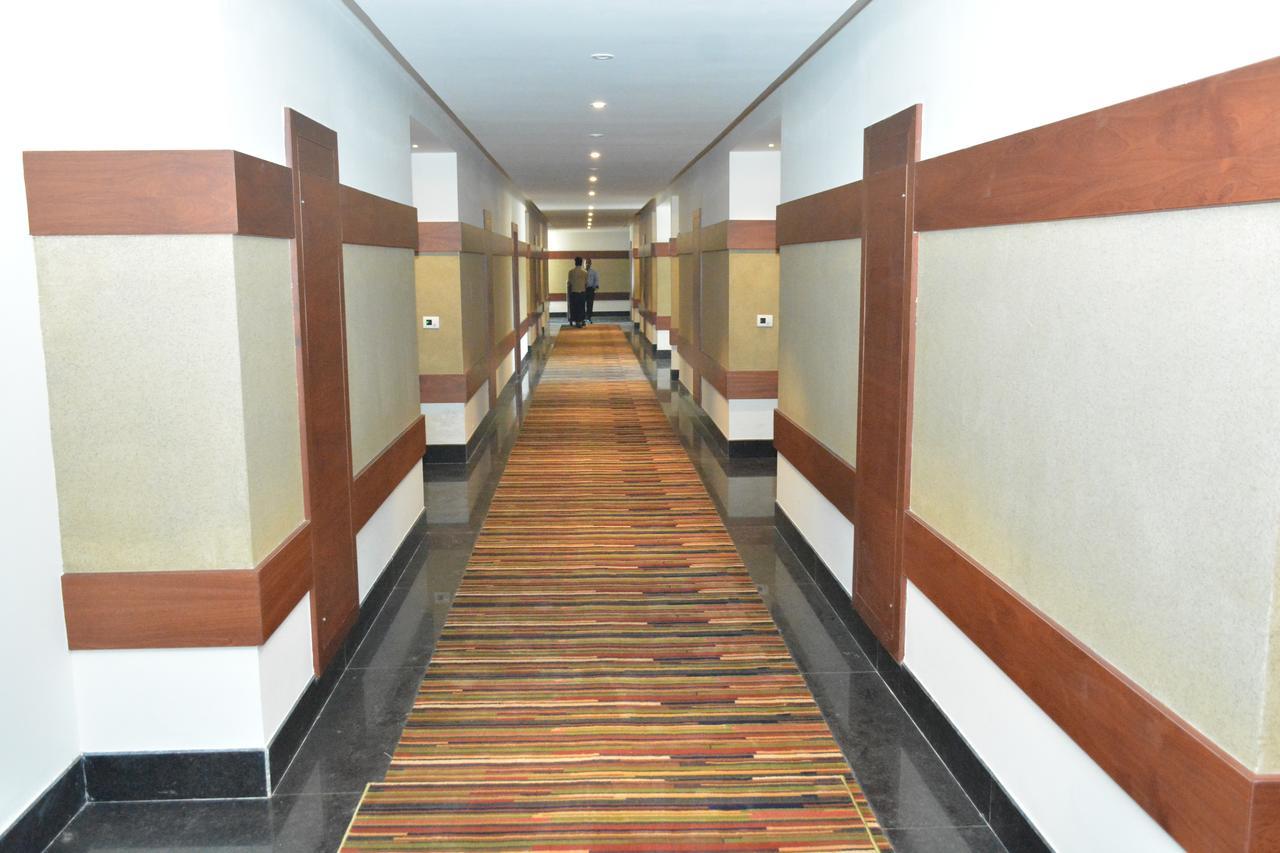 Hotel Ambica Katra מראה חיצוני תמונה